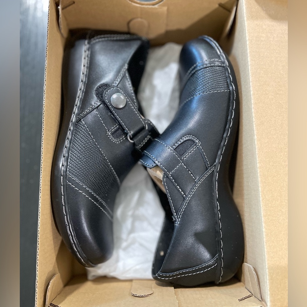 Clarks Collection Ashland Gem Black  Casual Slip Ons 7M